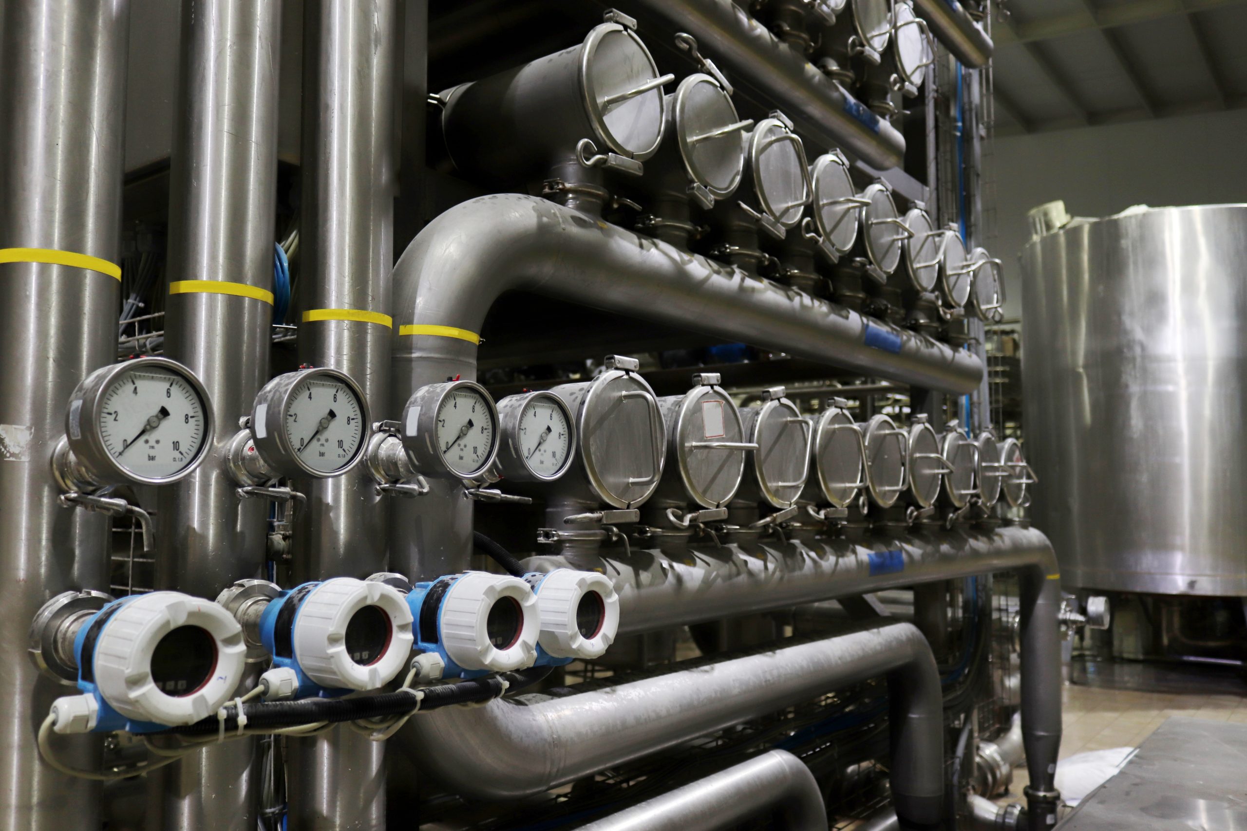 Industrial pipeline instrumentation with gauges and valves